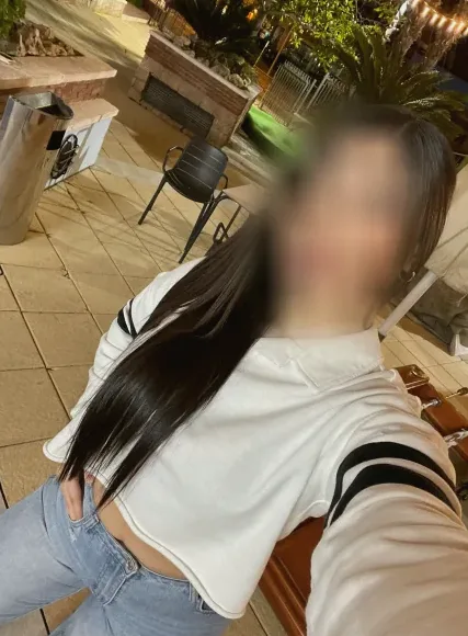 Frieda, 24