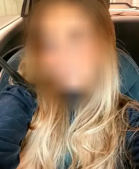 Hanna, 27