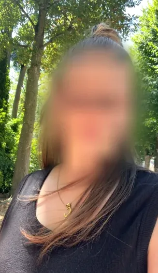 Jasmin, 29