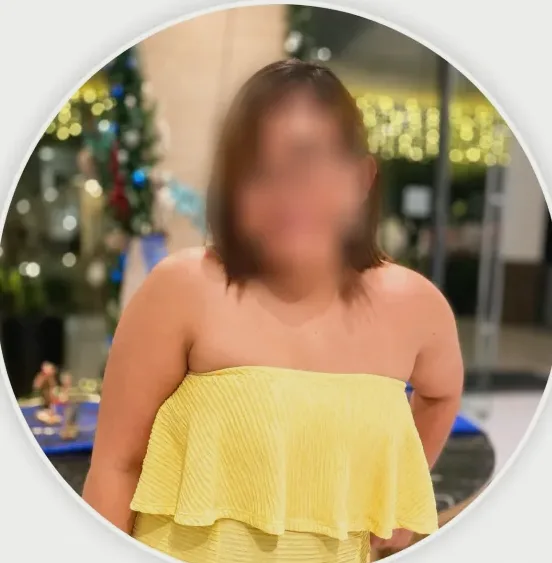 Juliane, 32