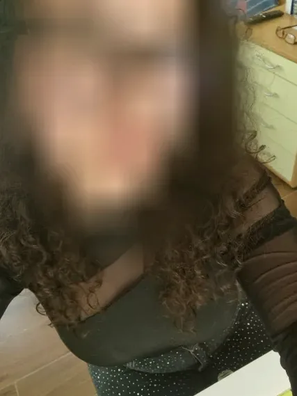 Maike, 24