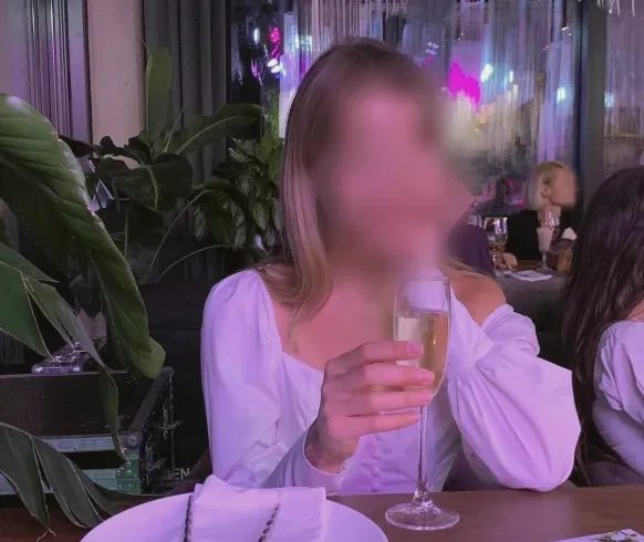 Michelle, 31