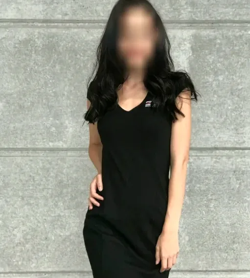 Nadine, 32