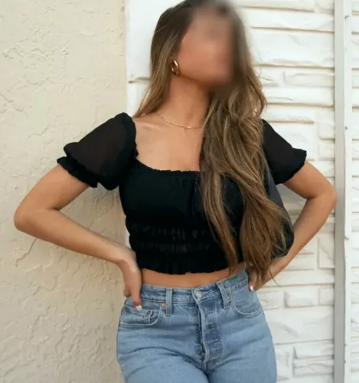 Ramona, 34