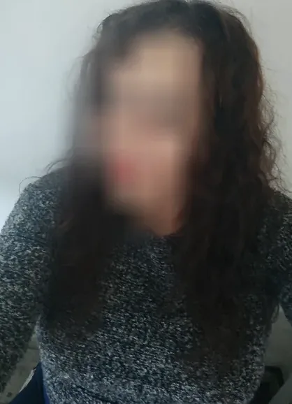 Sina, 39