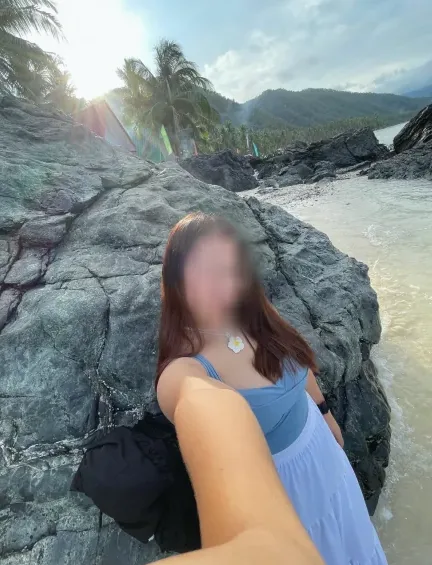 Vanessa, 24